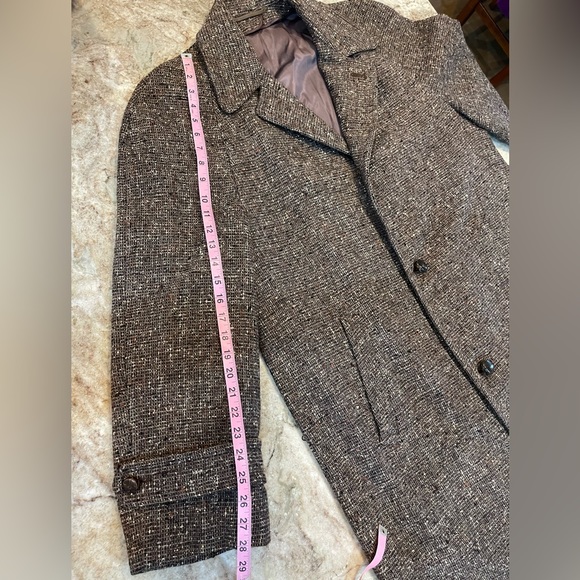 Vintage 1950s Tweed Overcoat by Curlee Clothes - Picture 14 of 16